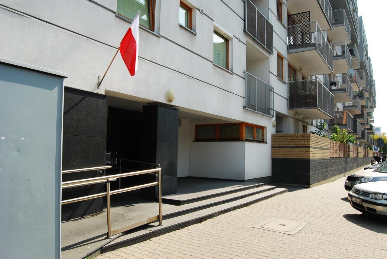 Apartament - Chelmska Olinek وارسو المظهر الخارجي الصورة