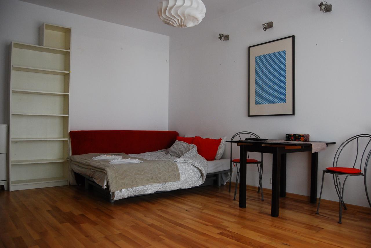 Apartament - Chelmska Olinek وارسو المظهر الخارجي الصورة